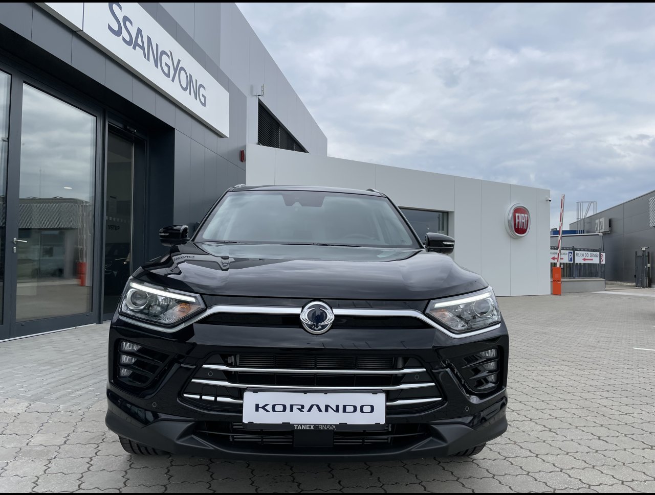 KGM Korando Style+ AT / FWD / LAK / TECH