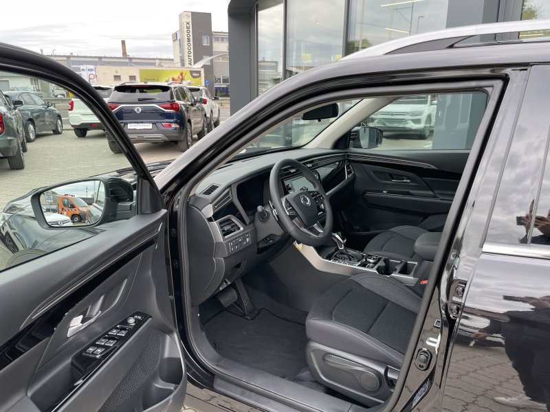 KGM Korando Style+ AT / FWD / LAK / TECH