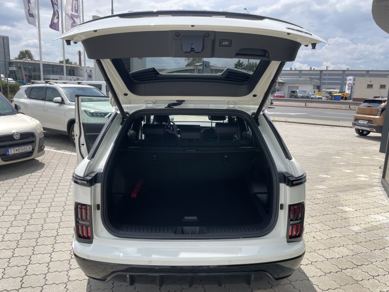 KGM Actyon Premium AT / FWD / WAA