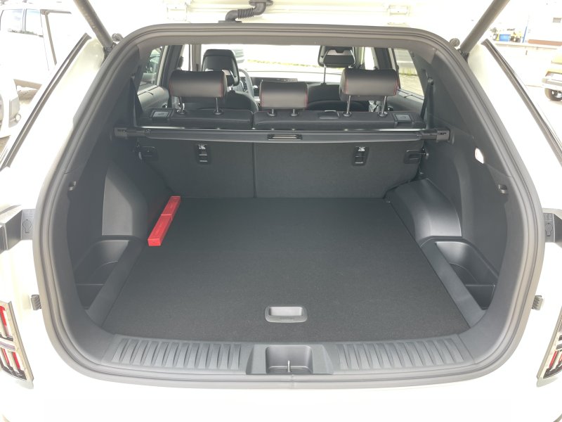 KGM Actyon Premium AT / FWD / WAA