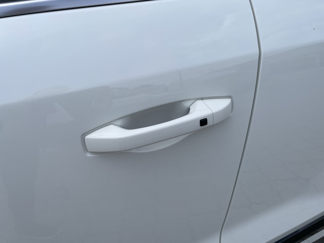 KGM Actyon Premium AT / FWD / WAA