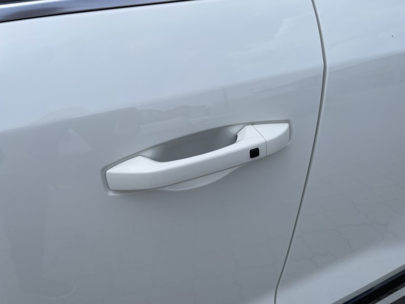 KGM Actyon Premium AT / FWD / WAA