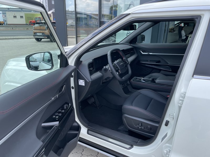 KGM Actyon Premium AT / FWD / WAA