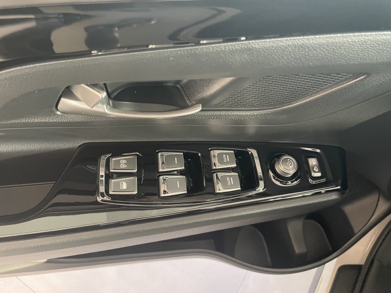 KGM Korando Style+ AT / FWD / BAS / TECH