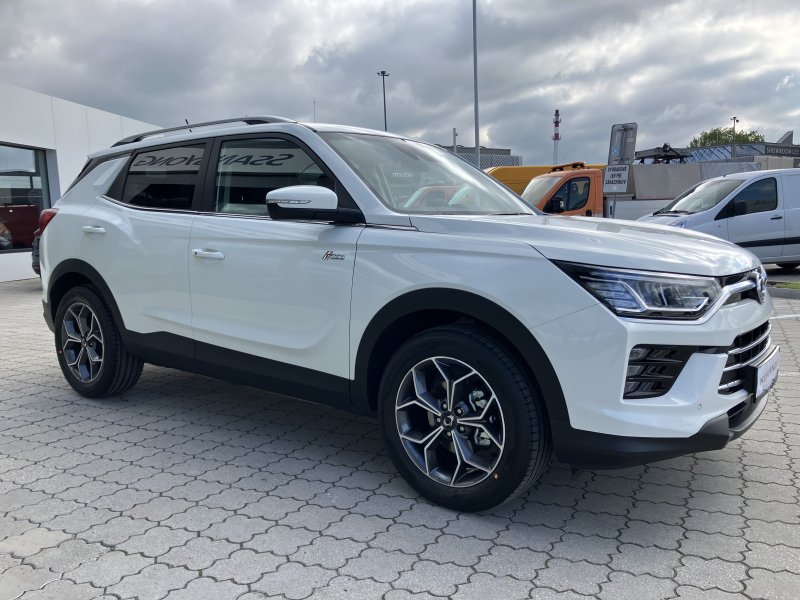 KGM Korando Style+ AT / FWD / WAA / TECH