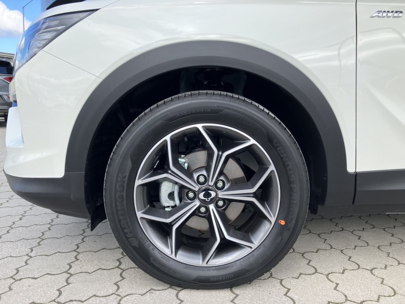 KGM Korando Style+ AT / FWD / WAA / TECH