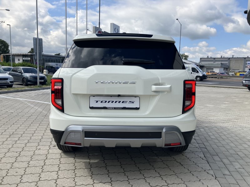 KGM Torres HEV Style AT / FWD / WAA