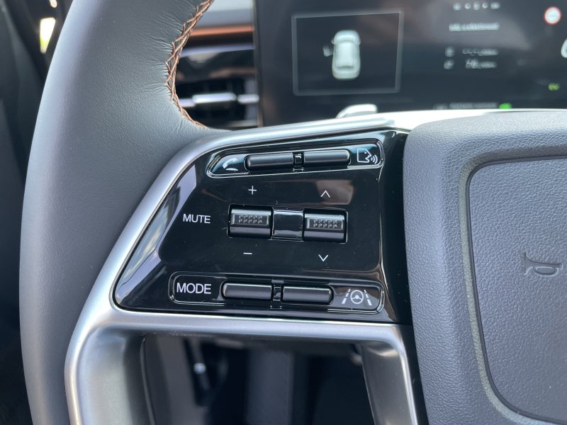 KGM Torres HEV Style AT / FWD / WAA