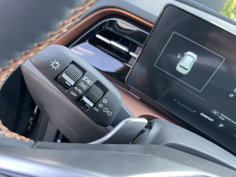 KGM Torres HEV Style AT / FWD / 2WAA / E16 / SCU