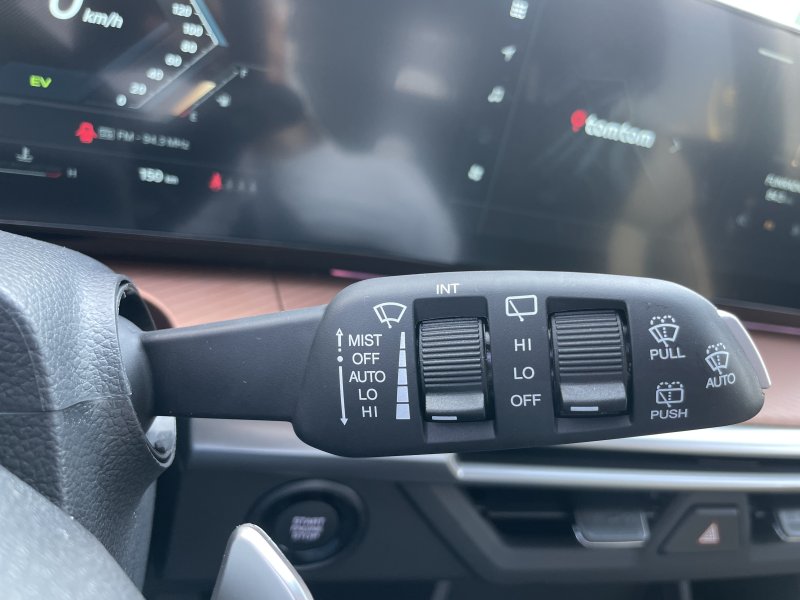 KGM Torres HEV Style AT / FWD / 2WAA / E16 / SCU