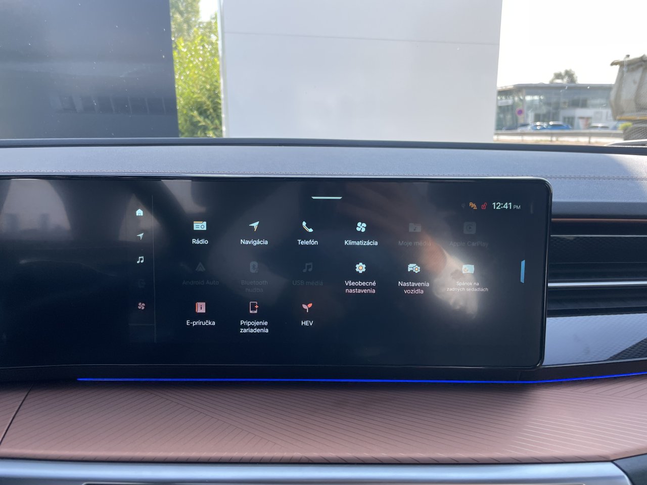 KGM Torres HEV Style AT / FWD / 2WAA / E16 / SCU