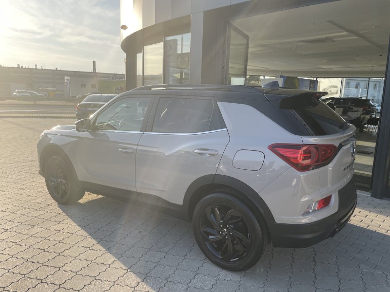 KGM Korando Style+ AT / AWD / AT / EBL / BLACK / TECH