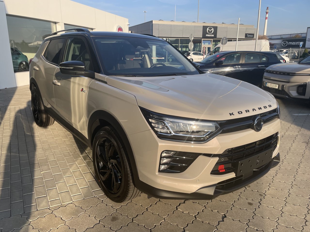 KGM Korando Style+ AT / AWD / AT / EBL / BLACK / TECH