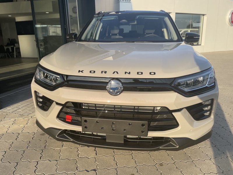 KGM Korando Style+ AT / AWD / AT / EBL / BLACK / TECH