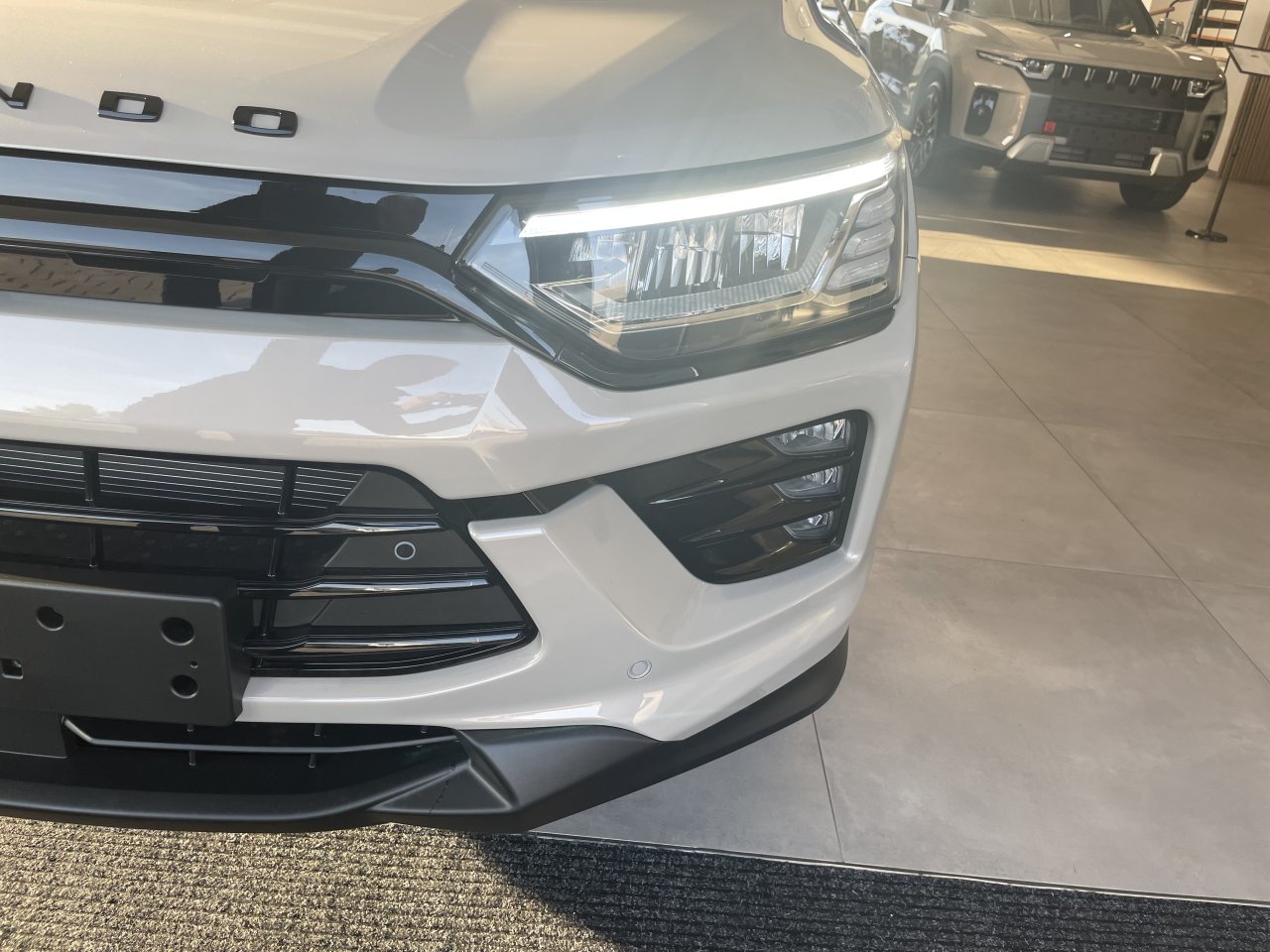 KGM Korando Style+ AT / AWD / AT / EBL / BLACK / TECH