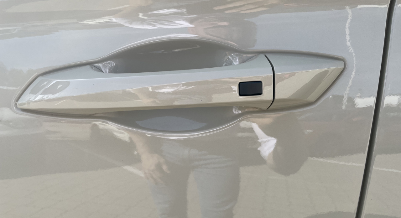 KGM Musso Grand Premium AT / AWD / EBK