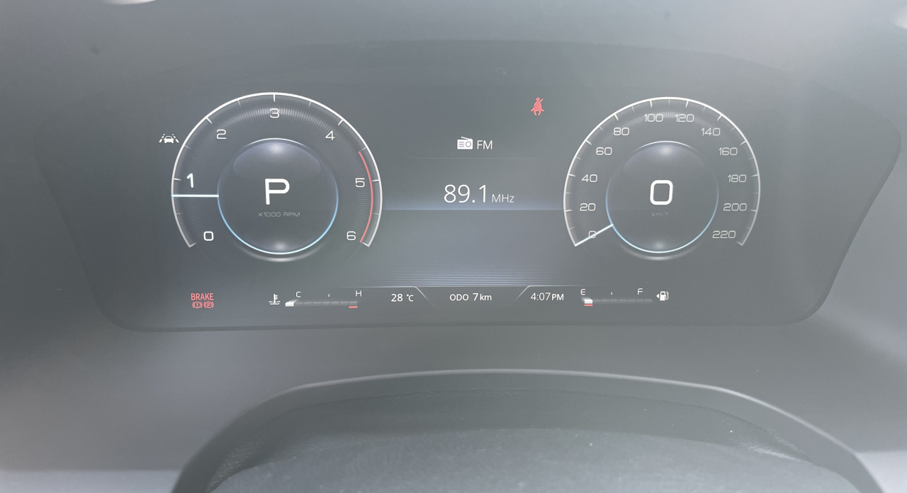 KGM Musso Grand Premium AT / AWD / EBK