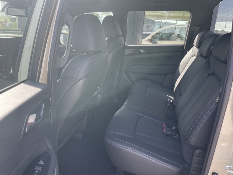 KGM Musso Grand Premium AT / AWD / EBK